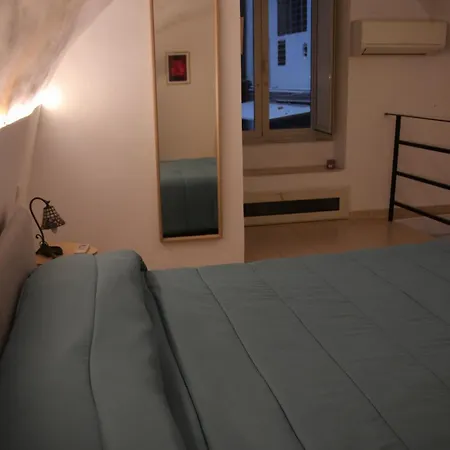 Era De Maggio Apartman Nápoly